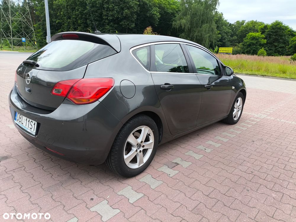 Opel Astra 1.6 Innovation - 5