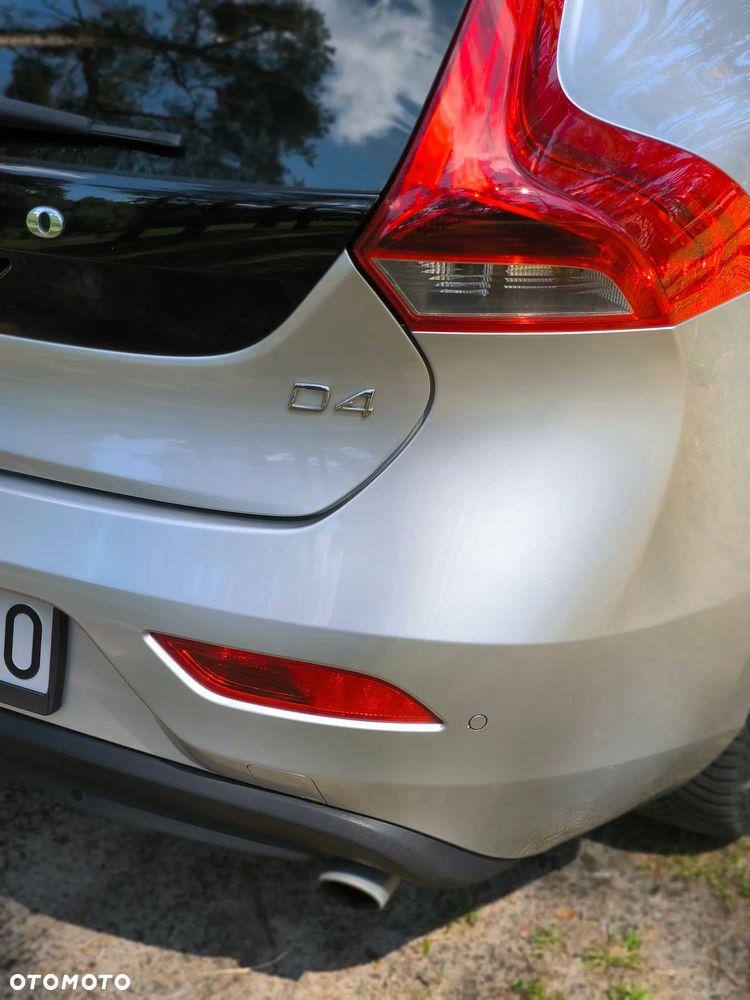 Volvo V40 D4 Drive-E Momentum - 5
