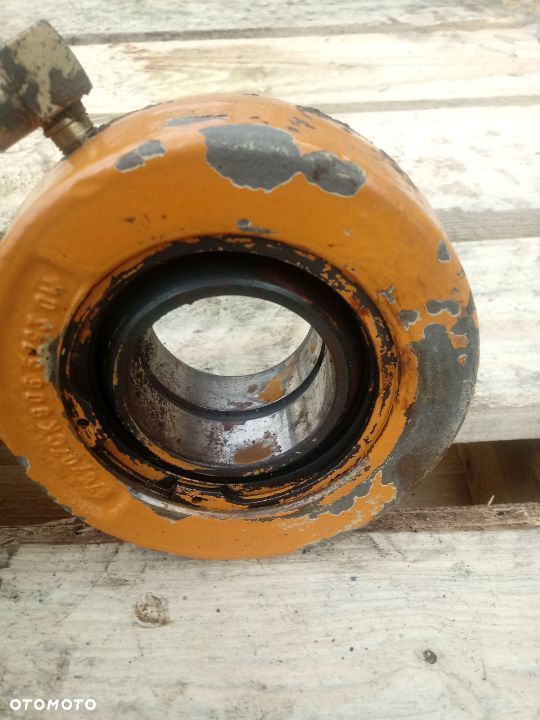 Siłownik Case 821C Nowy typ 78 50 45 - 7