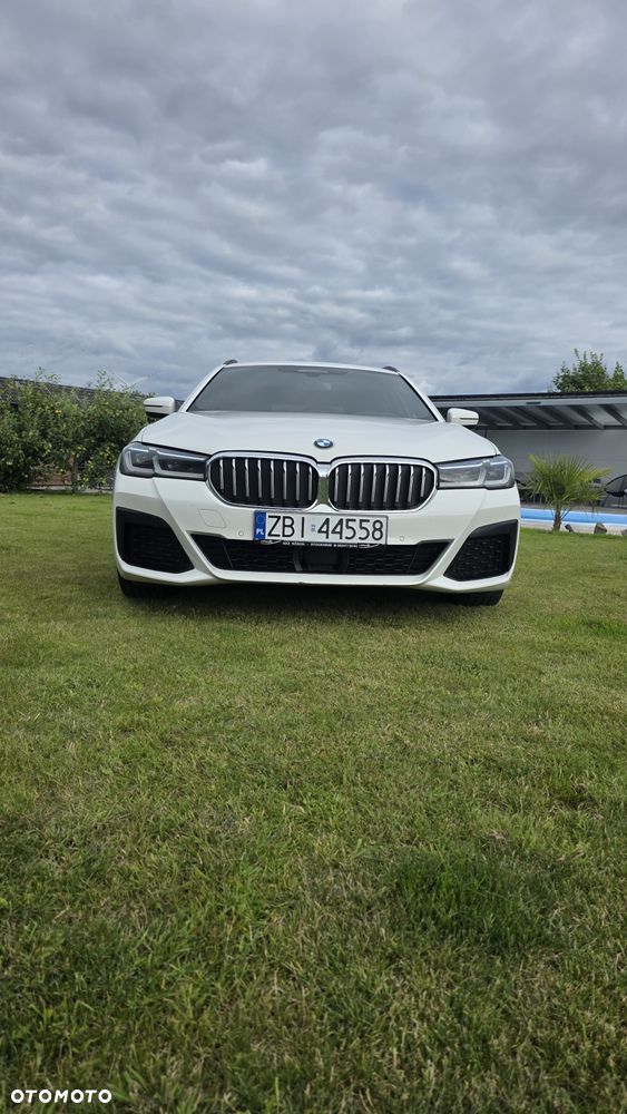 BMW Seria 5 520d xDrive mHEV M Sport sport - 29