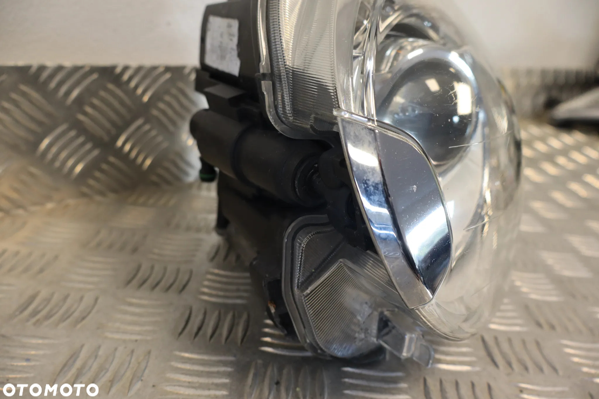 LAMPA PRZEDNIA PRZÓD PRAWA LEWA FIAT 500 XENON 2007-2015 - 11