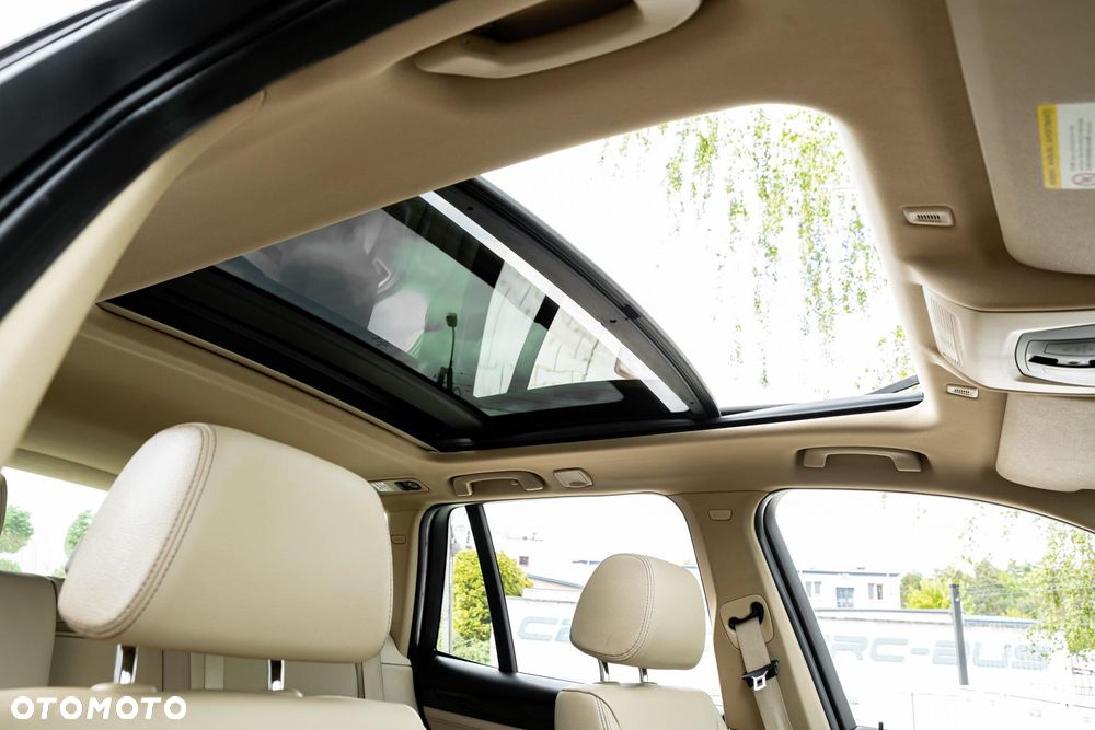 BMW X3 xDrive35i Sport - 38