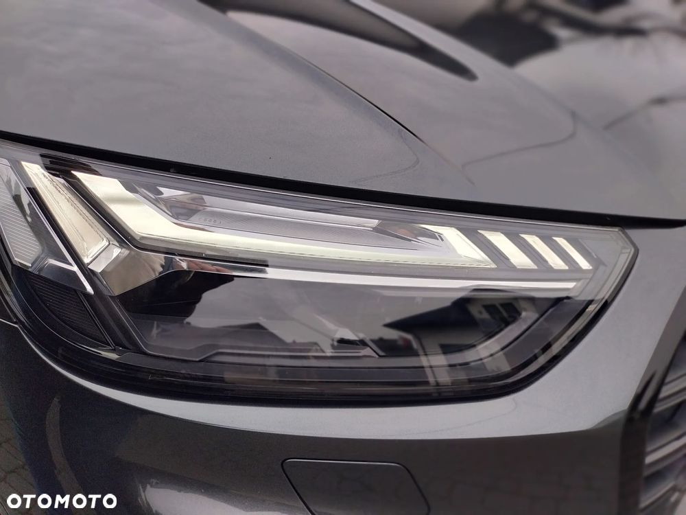 Audi Q5 40 TDI quattro S tronic S line business - 37