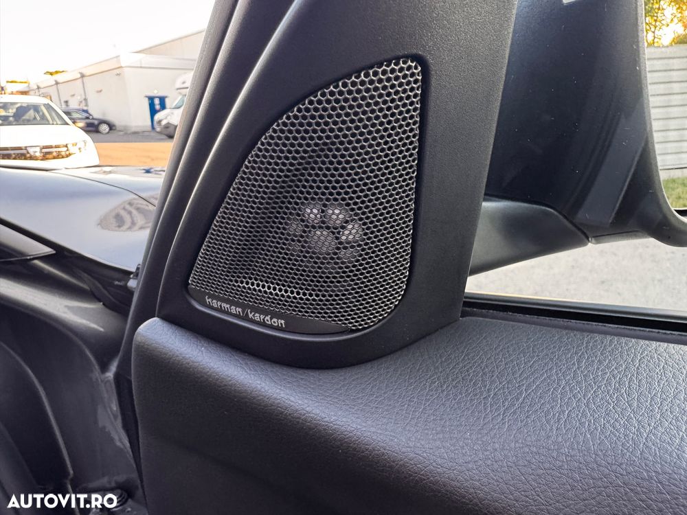 BMW Seria 3 318d Aut. Sport Line - 6