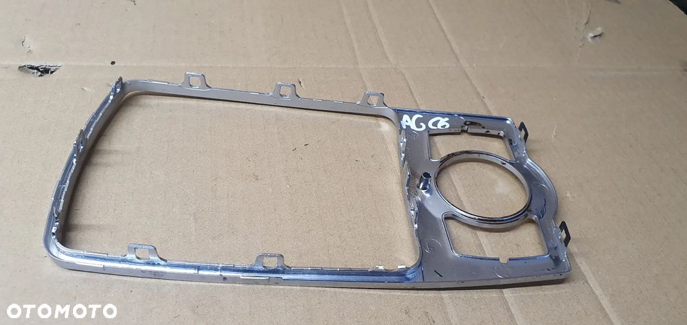 Ramka dekor tunelu zmiany biegów chrom Audi A6 C6 4F0864260A - 5