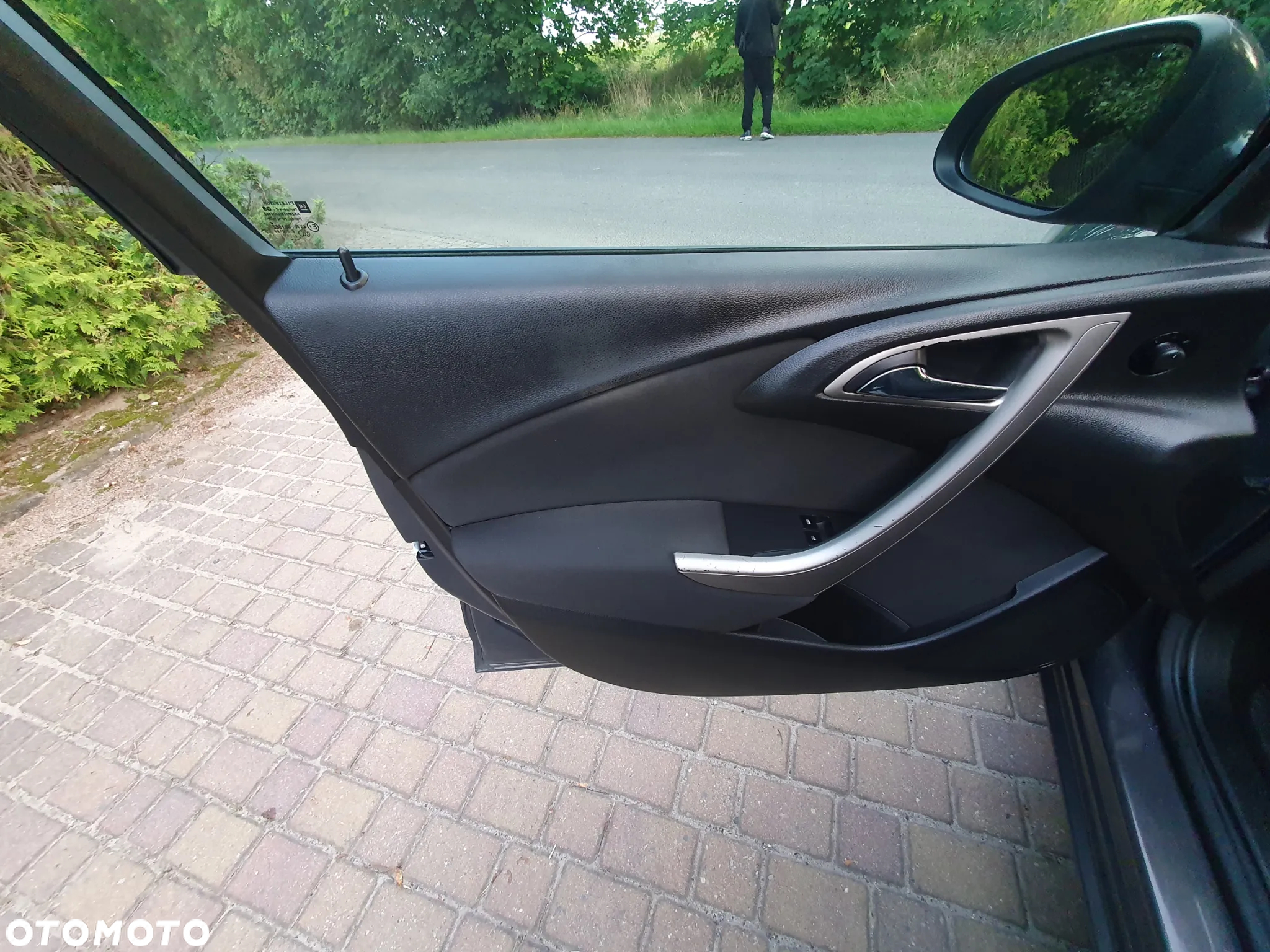 Opel Astra 1.7 CDTI DPF Cosmo - 9
