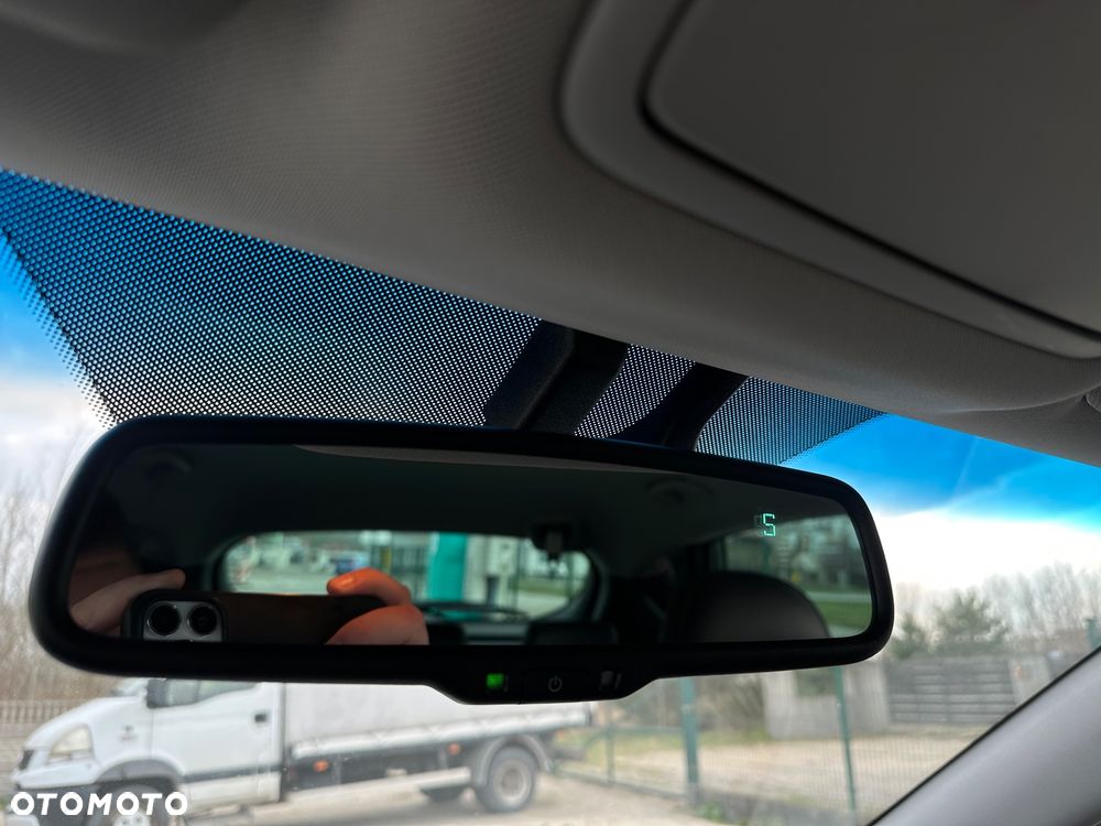 Hyundai ix35 1.6 2WD Fifa World Cup Edition - 15