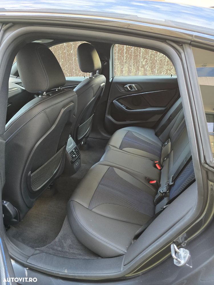 BMW Seria 2 218i Aut. M Sport - 12