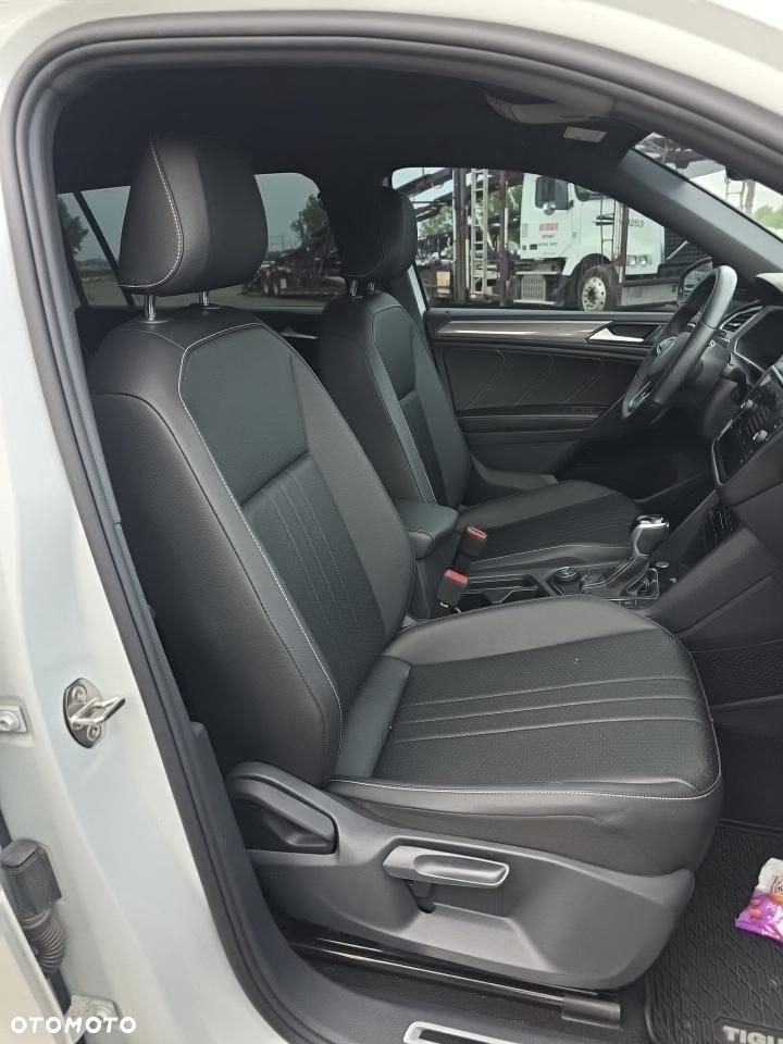 Volkswagen Tiguan - 11