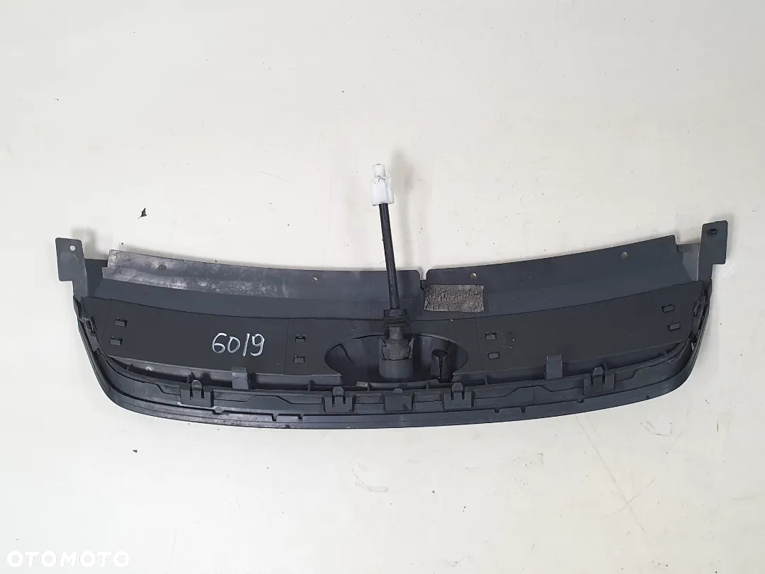 FORD C-MAX I LIFT 07-10 7M51R8138A GRILL ATRAPA - 5