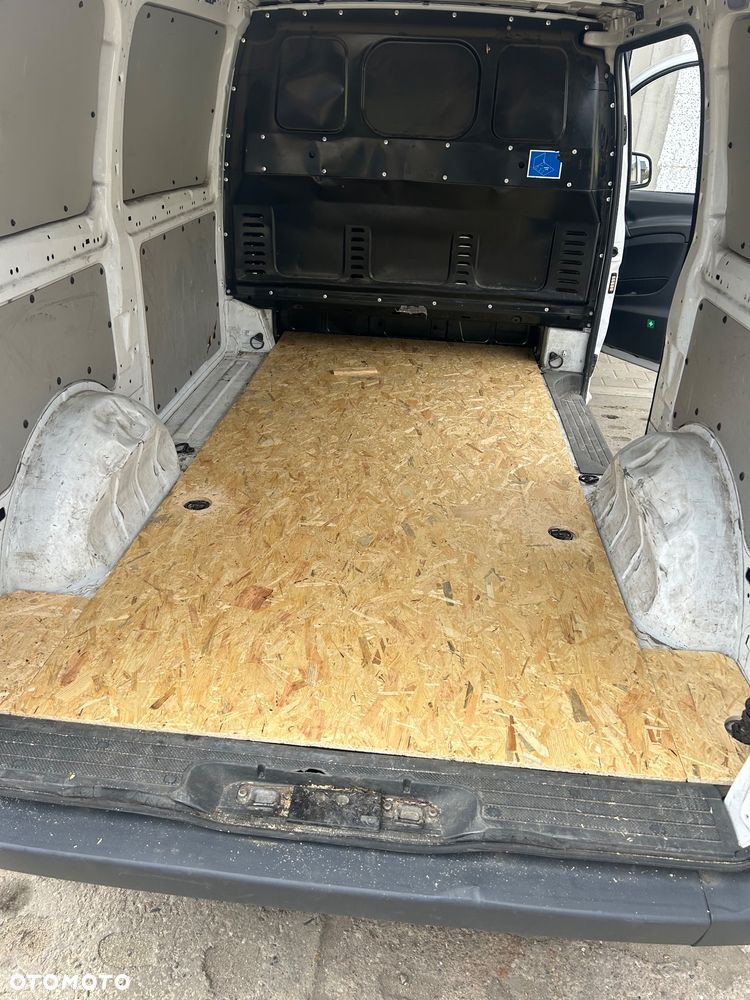 Mercedes-Benz Vito - 7