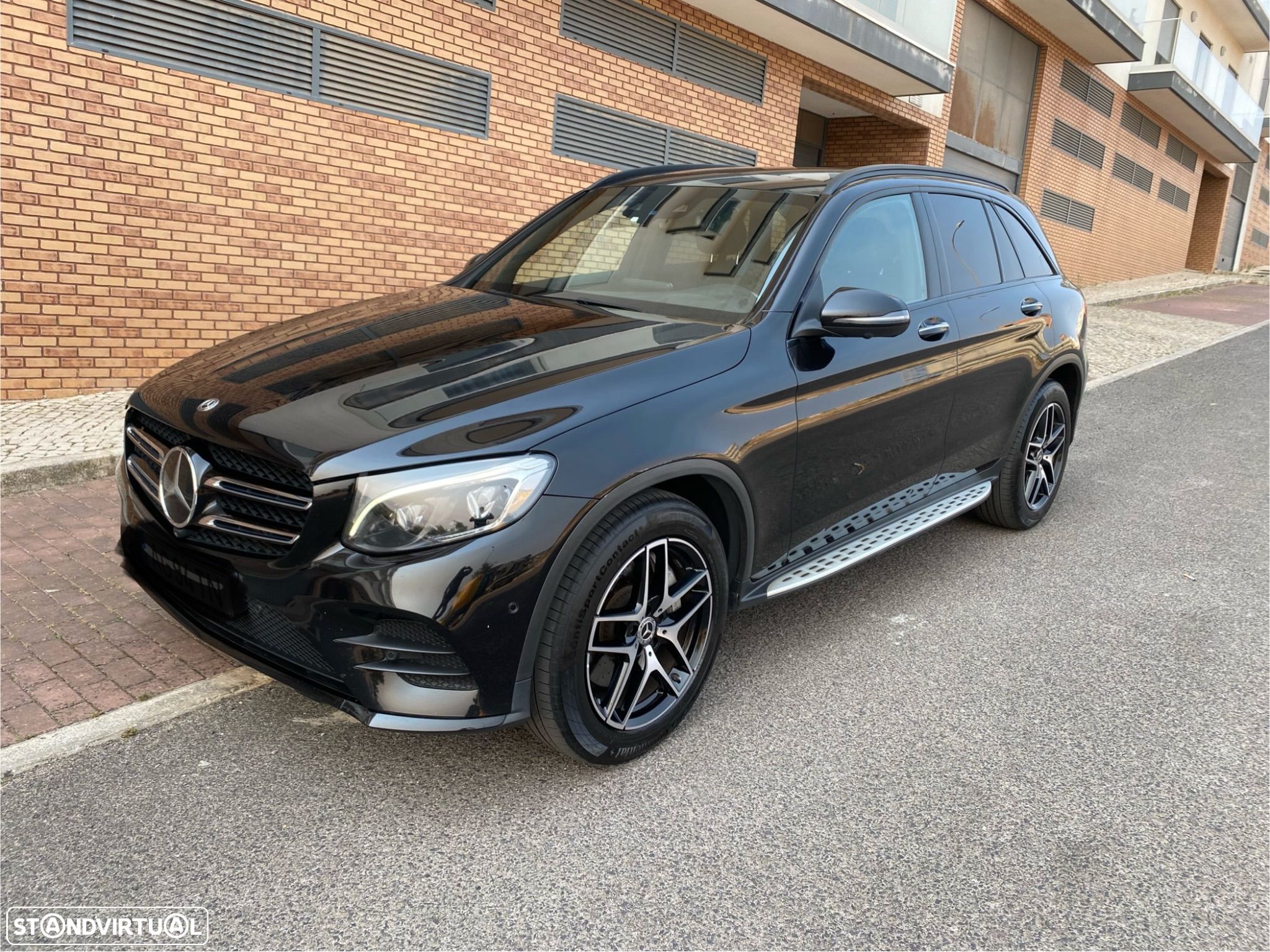 Mercedes-Benz GLC 250 d 4Matic 9G-TRONIC AMG Line - 1