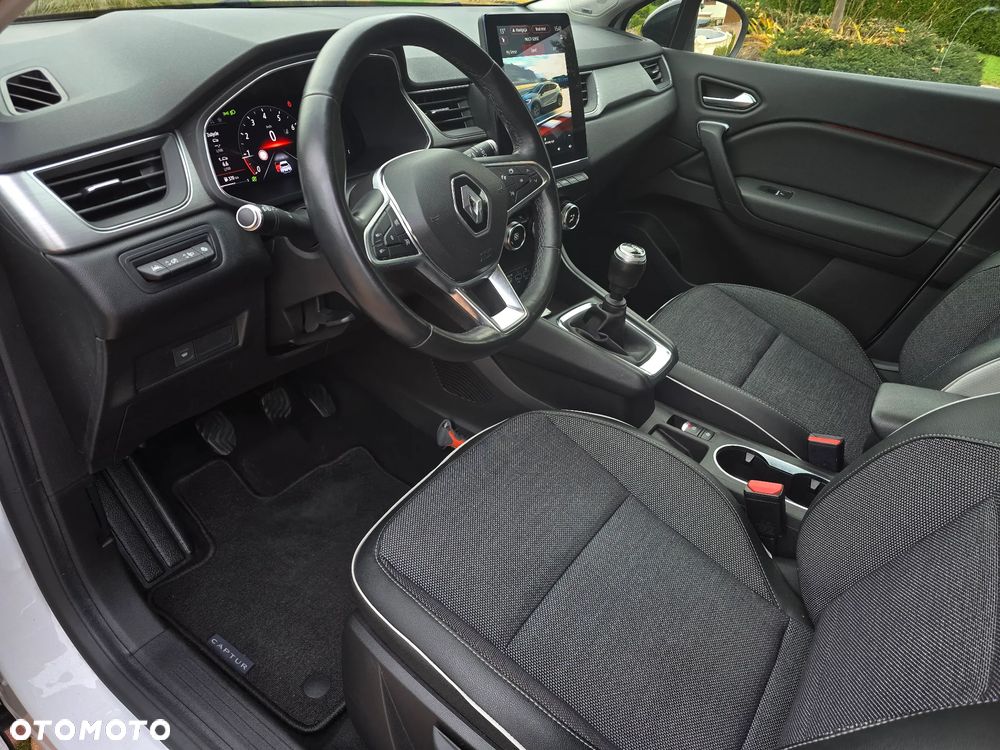 Renault Captur 1.0 TCe Techno - 19