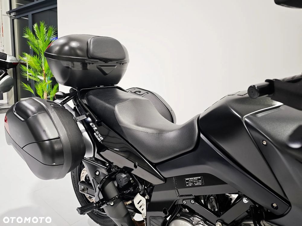 Suzuki V-STROM - 9