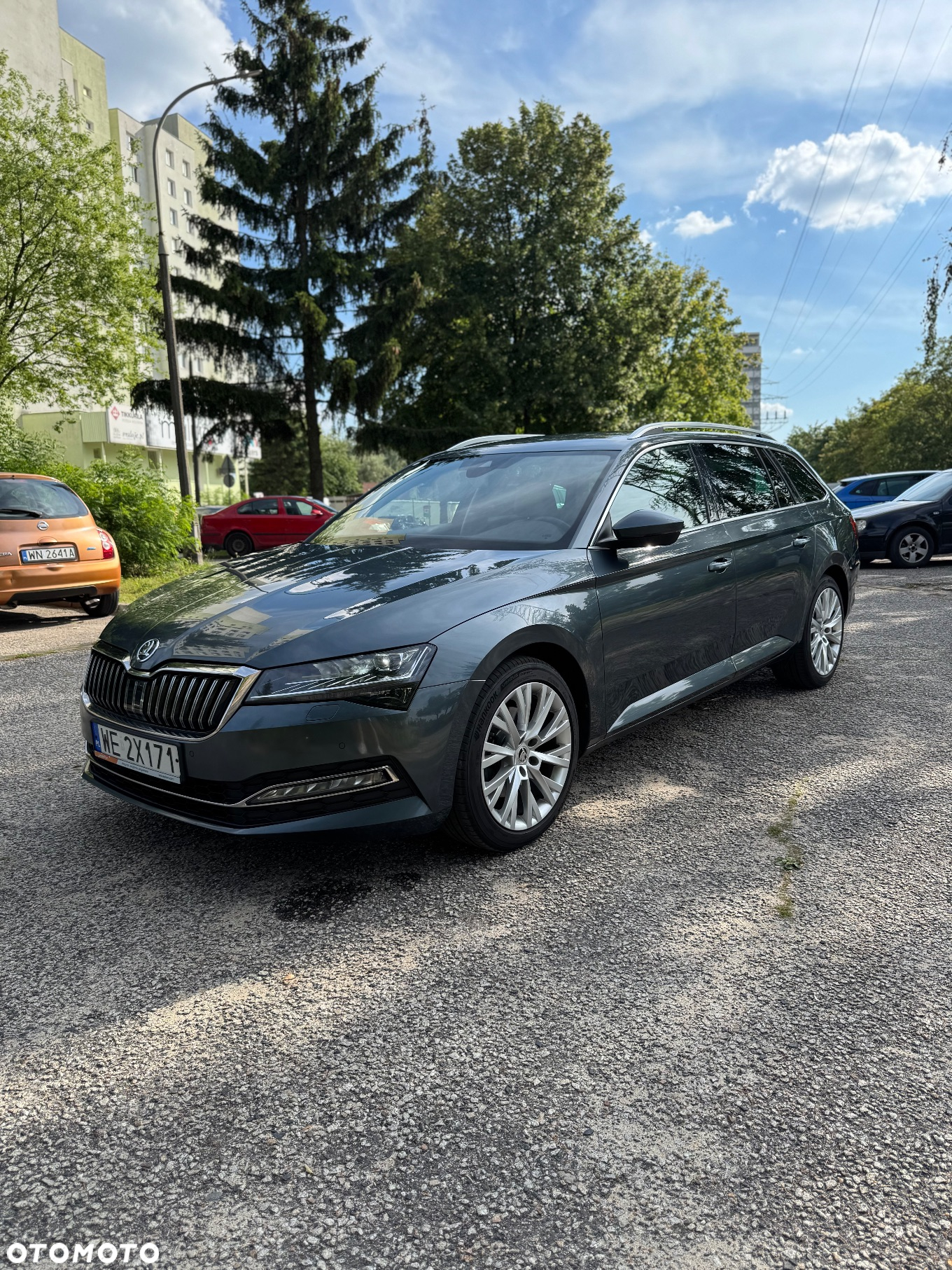 Skoda Superb 2.0 TDI SCR Style DSG - 3