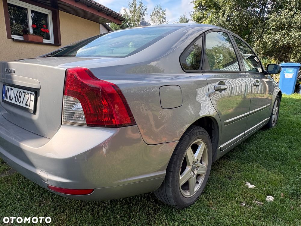 Volvo S40 2.0D - 11