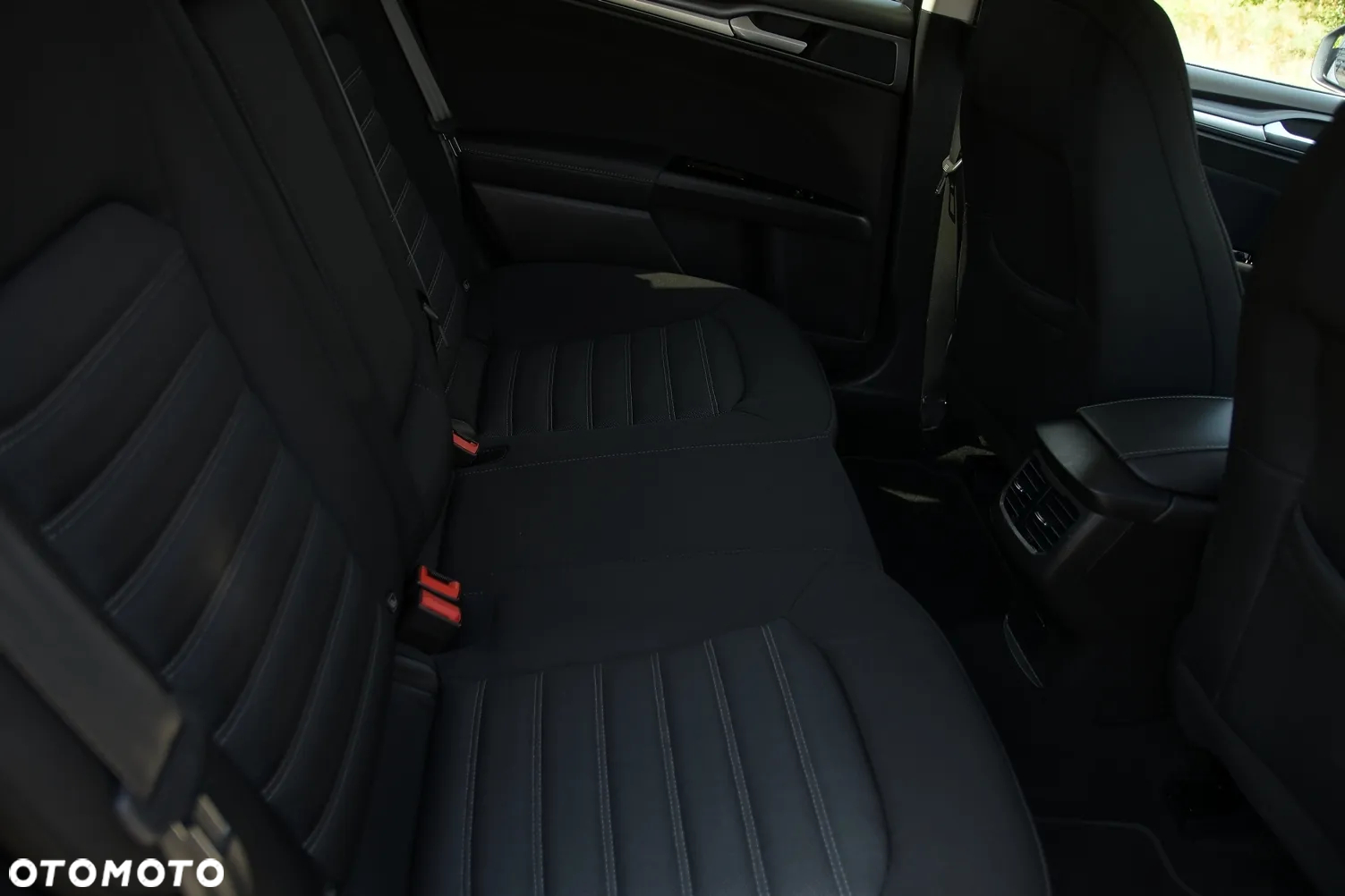 Ford Mondeo - 19