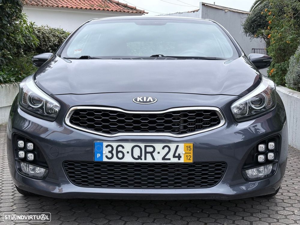Kia Ceed 1.6 CRDi GT Line - 13