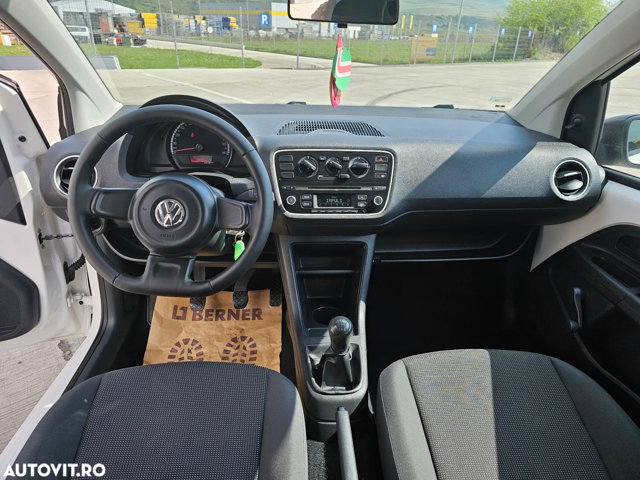Volkswagen up! 1.0 White - 9