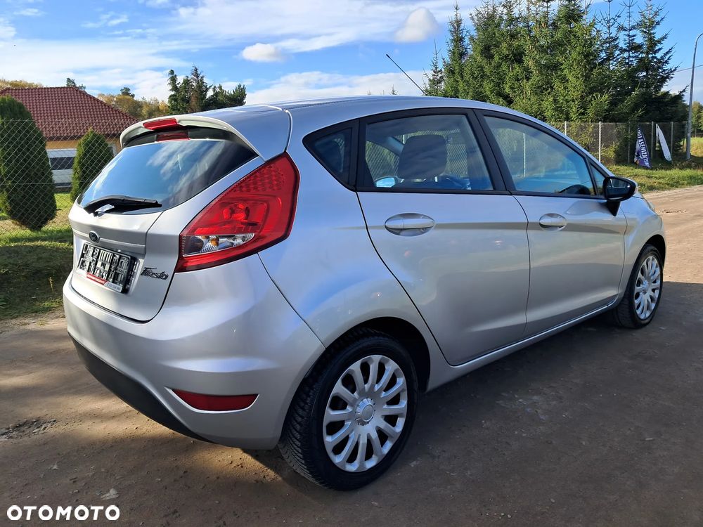 Ford Fiesta 1.25 Champions Edition - 8