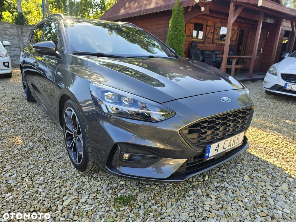 Ford Focus - 37