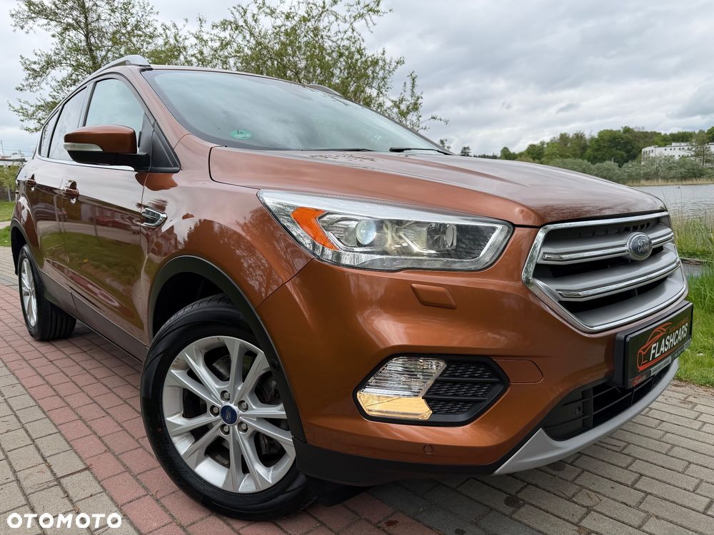 Ford Kuga 2.0 TDCi 2x4 Titanium - 1