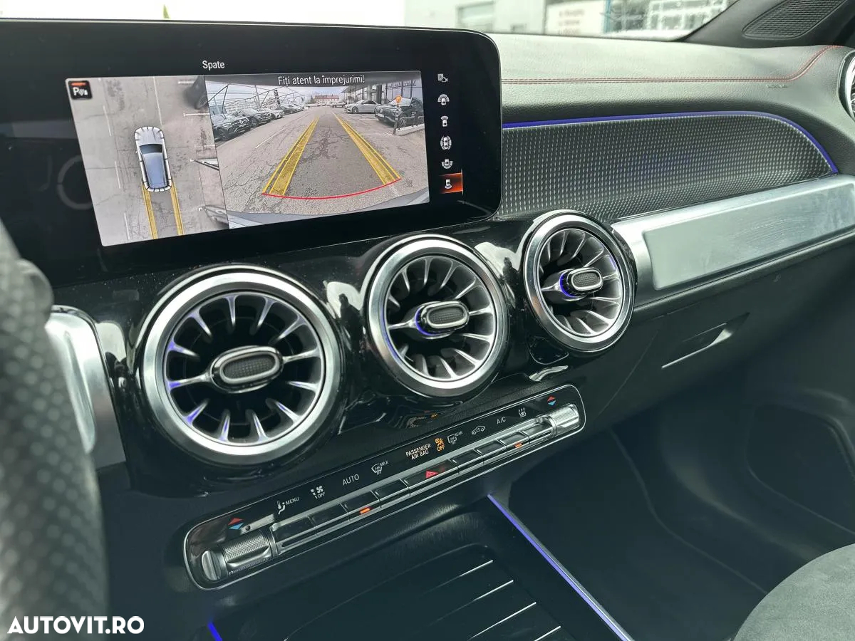 Mercedes-Benz EQB 300 4Matic AMG Line - 18
