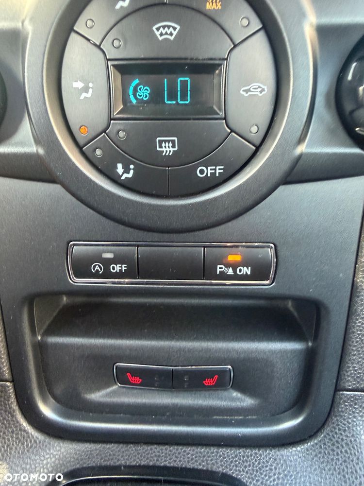 Ford Fiesta 1.0 Start-Stop Titanium - 35