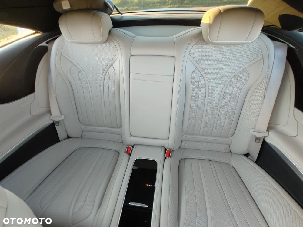 Mercedes-Benz Klasa S 500 Coupe 4-Matic 9G-TRONIC - 11