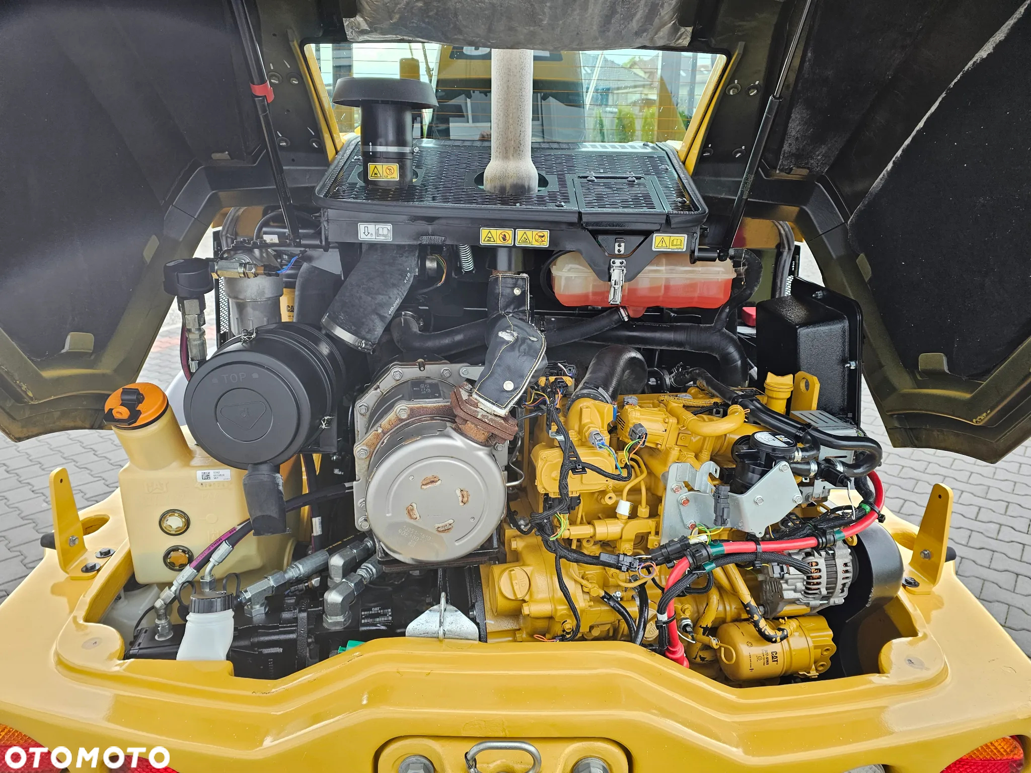 Caterpillar 906 M - 14