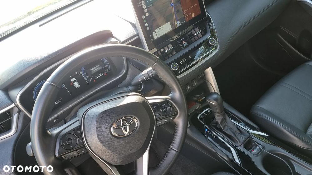 Toyota Corolla Cross - 11