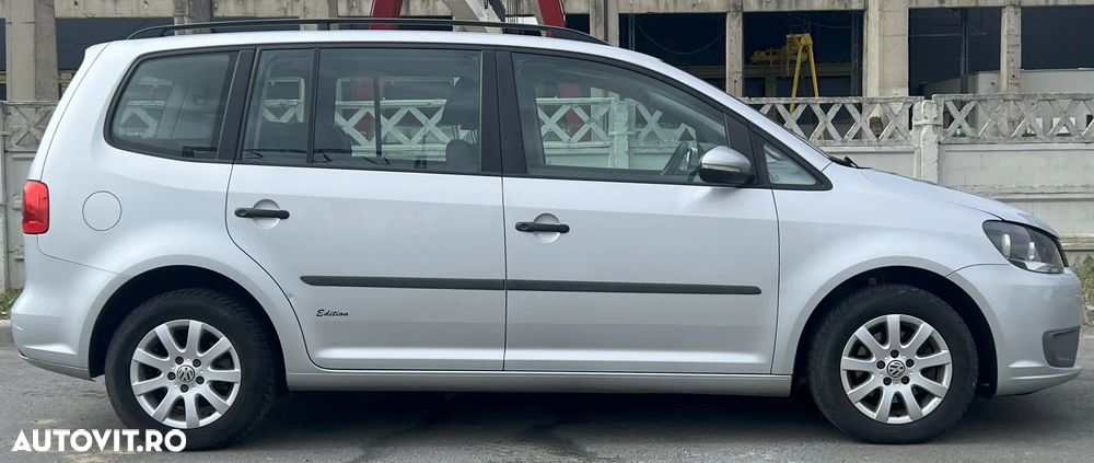 Volkswagen Touran 1.6 TDI DPF Comfortline - 3