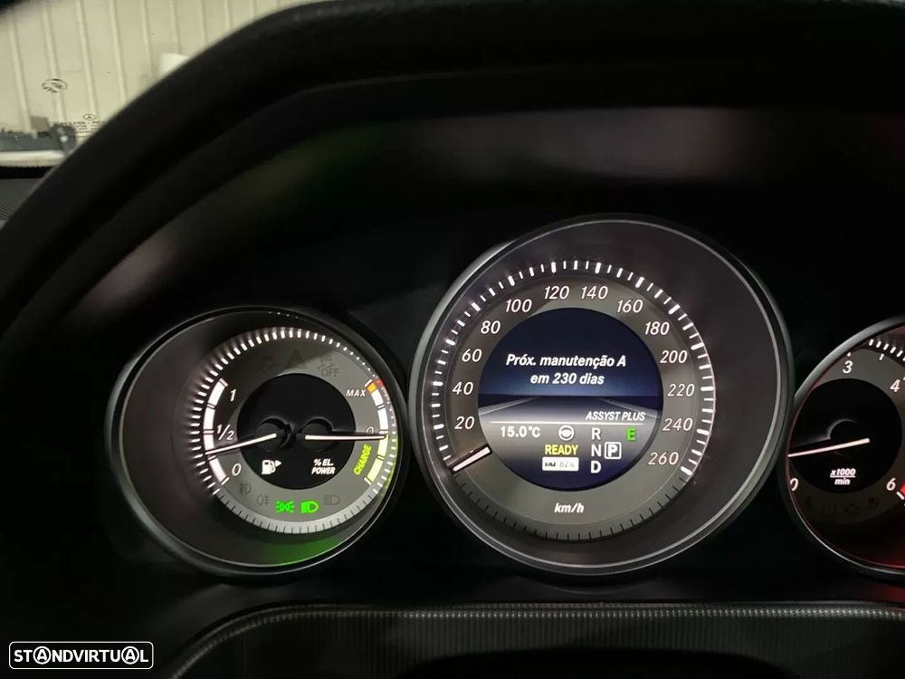 Mercedes-Benz E 300 Bluetec Hybrid Avantgarde - 11