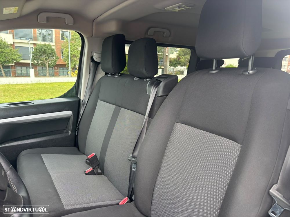 Peugeot EXPERT TRAVELLER L2H1 - 9 LUGARES - 28