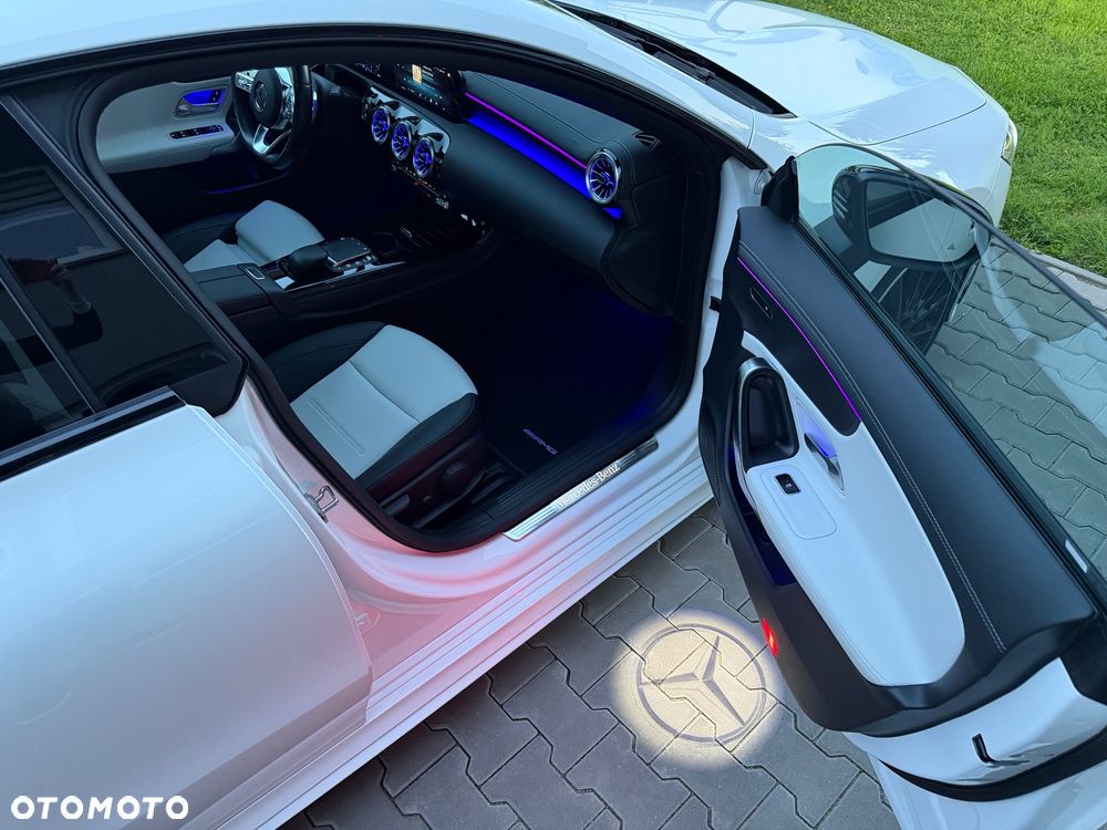 Mercedes-Benz CLA 200 AMG Line 7G-DCT - 25