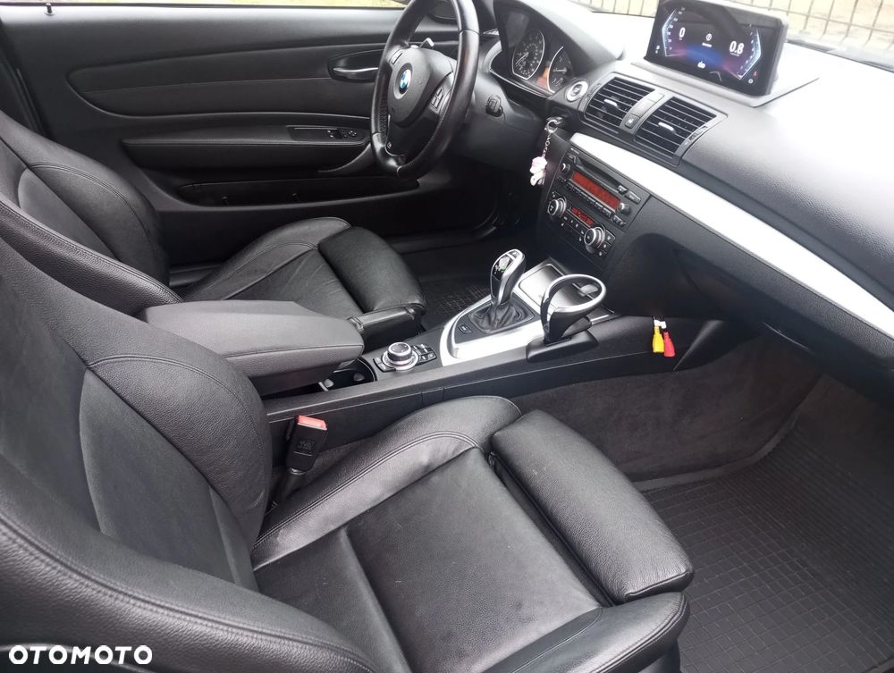 BMW Seria 1 - 30