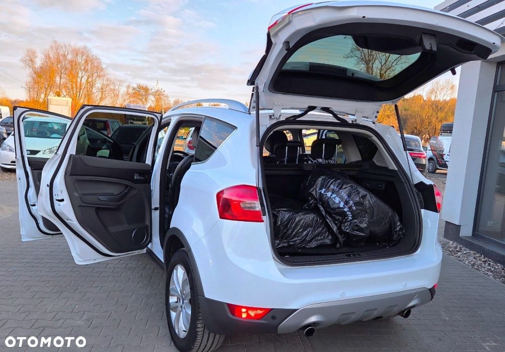 Ford Kuga - 34