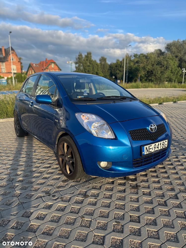Toyota Yaris 1.4 D-4D Sol EU5 - 1