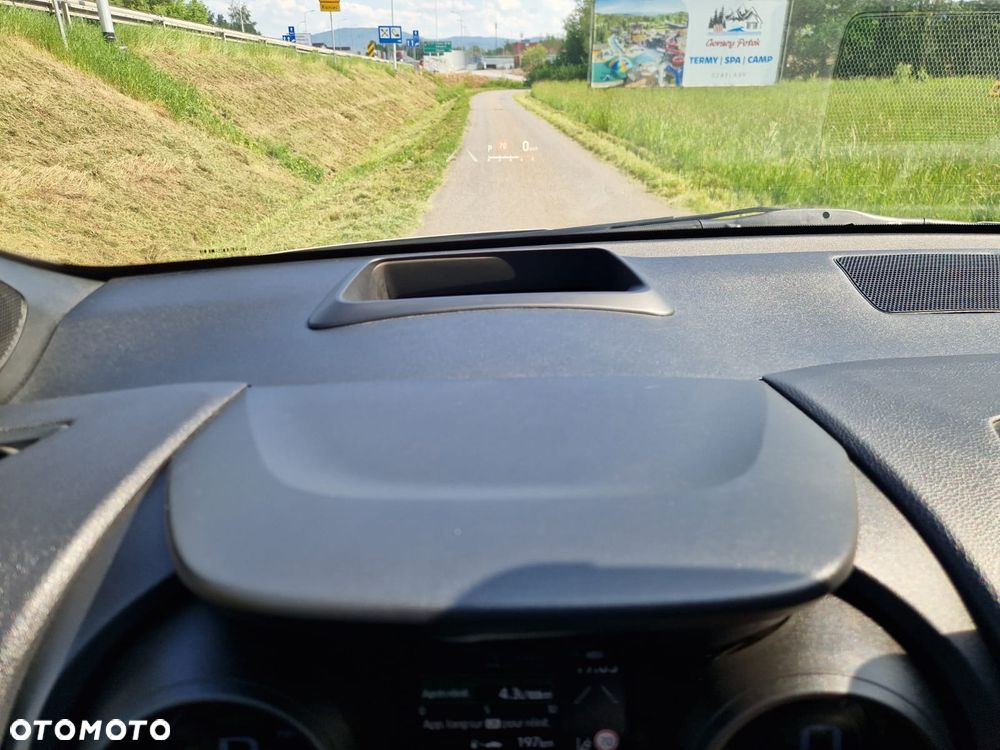 Toyota Yaris - 21