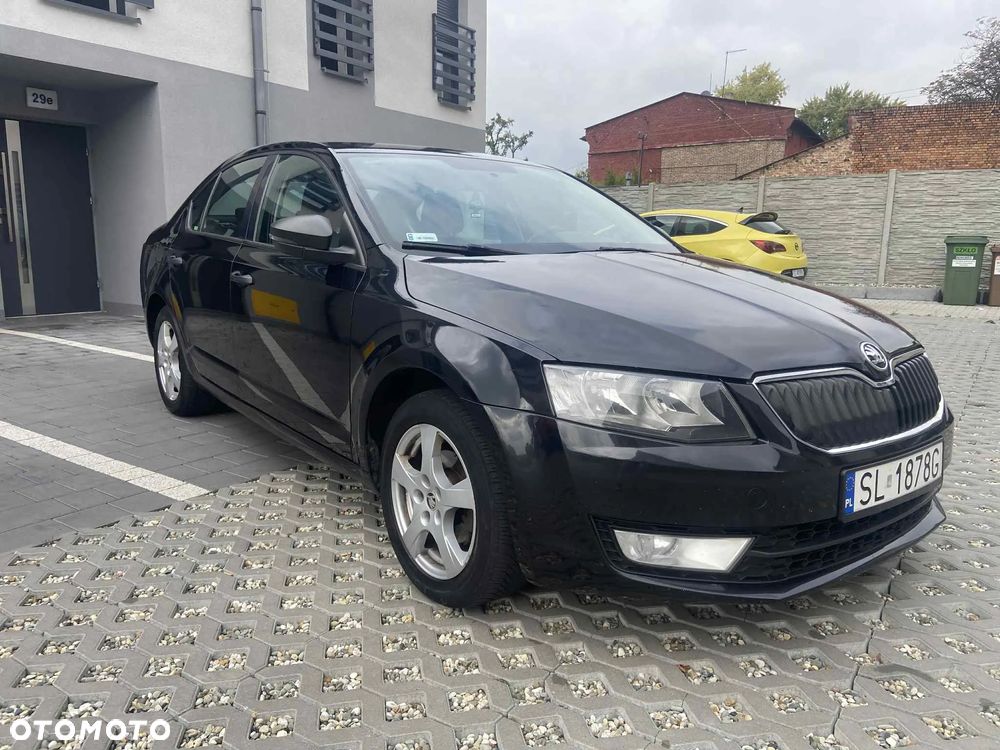 Skoda Octavia 1.2 TSI Ambiente - 2