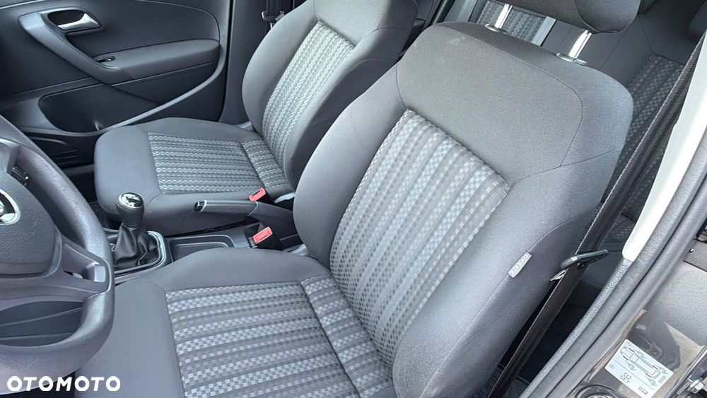 Volkswagen Polo 1.2 Trendline - 24