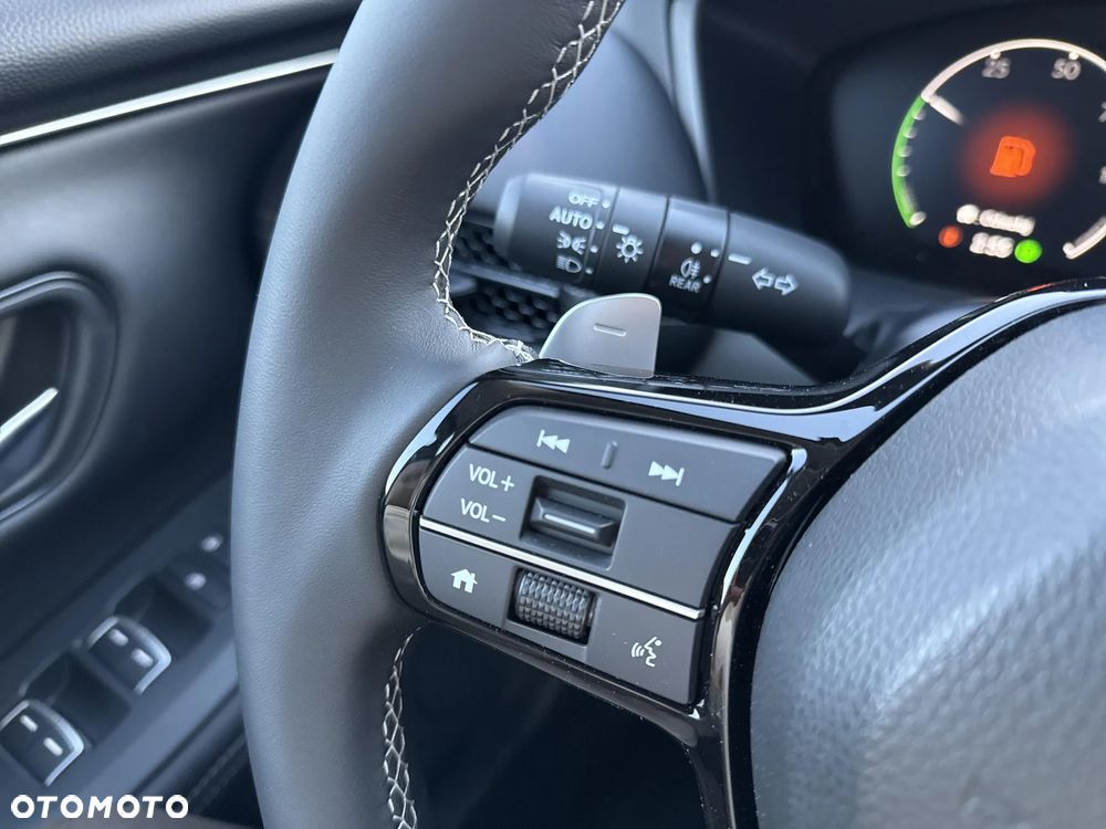 Honda ZR-V 2.0 i-MMD HEV Elegance 2WD CVT - 16