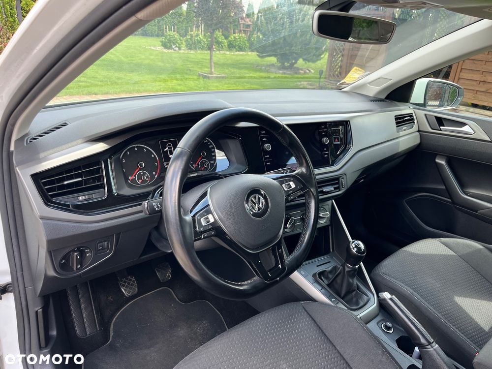 Volkswagen Polo 1.0 TSI OPF IQ.DRIVE - 20