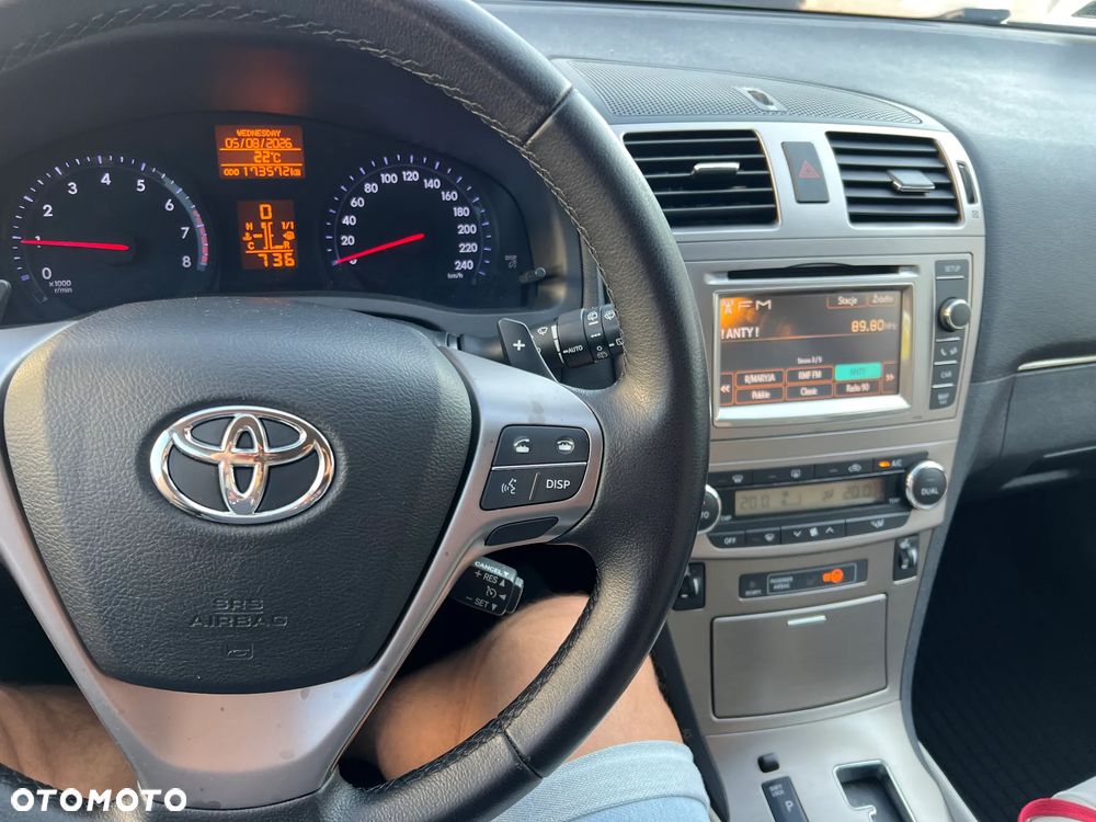 Toyota Avensis 1.8 Sol EU5 MS - 6