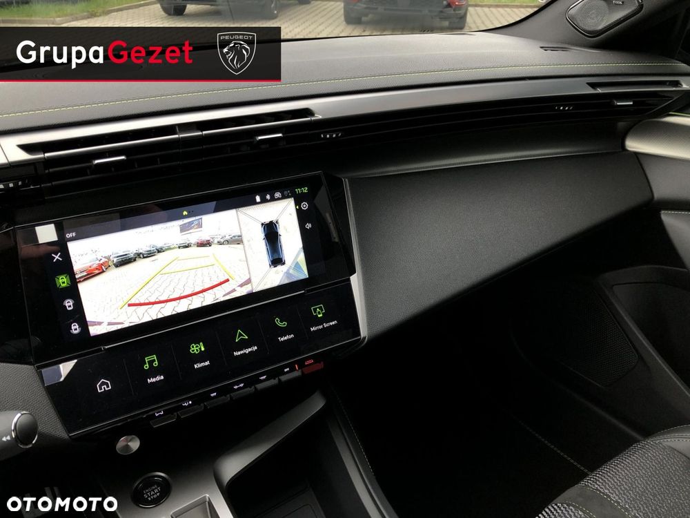 Peugeot 408 - 12