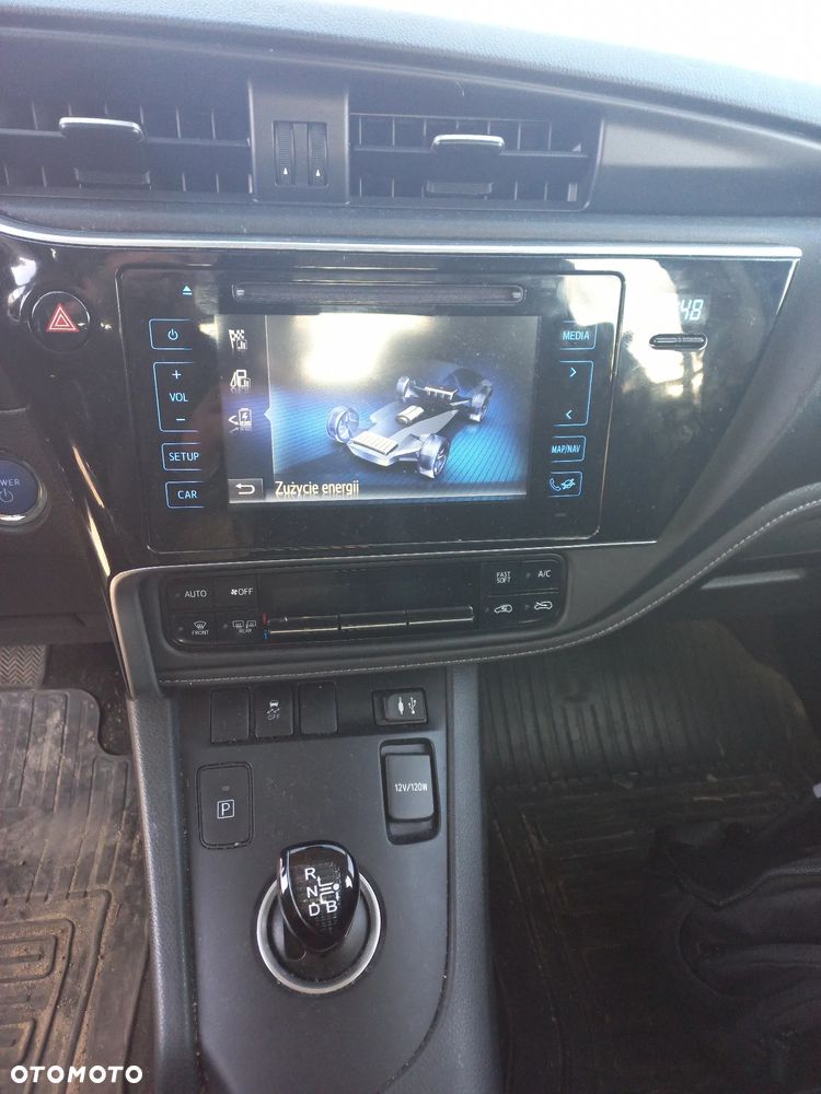 Toyota Auris Hybrid 135 Active - 10