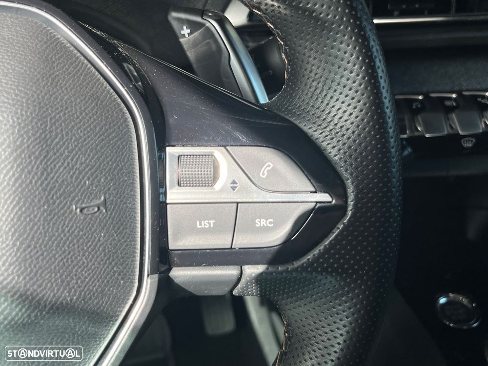 Peugeot 3008 1.5 BlueHDi GT EAT8 - 22