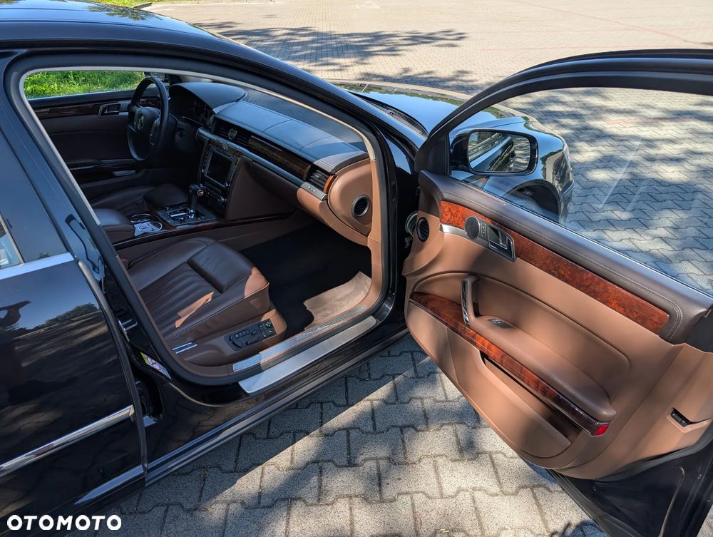 Volkswagen Phaeton 3.0 V6 TDI DPF 4Mot (5os) - 6