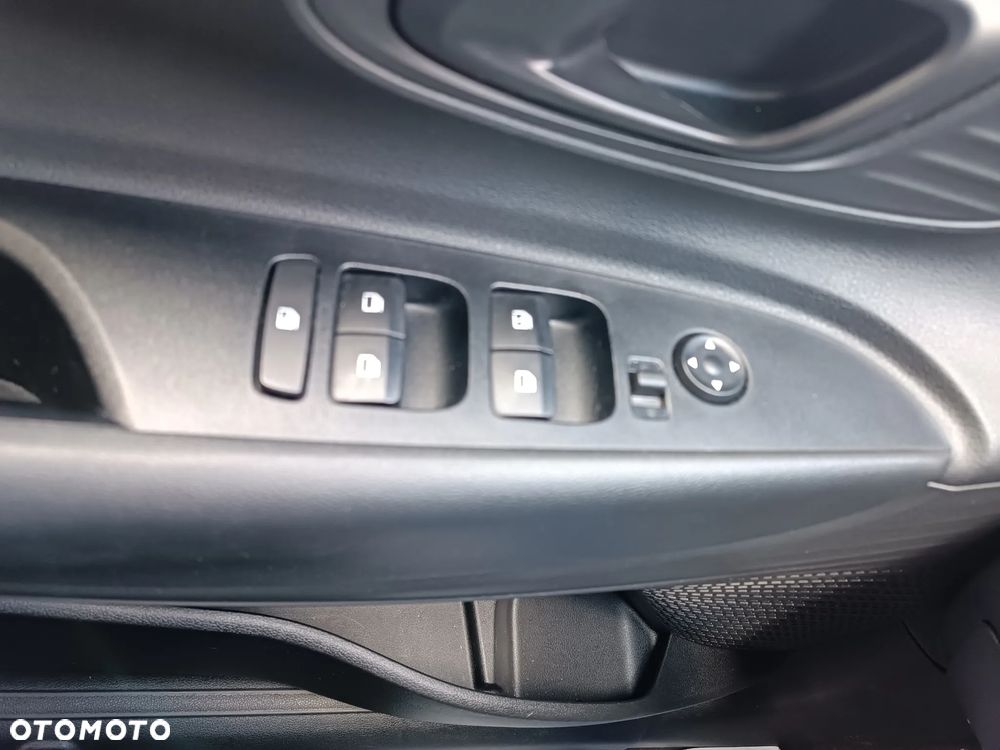 Hyundai i20 1.2 Modern - 18