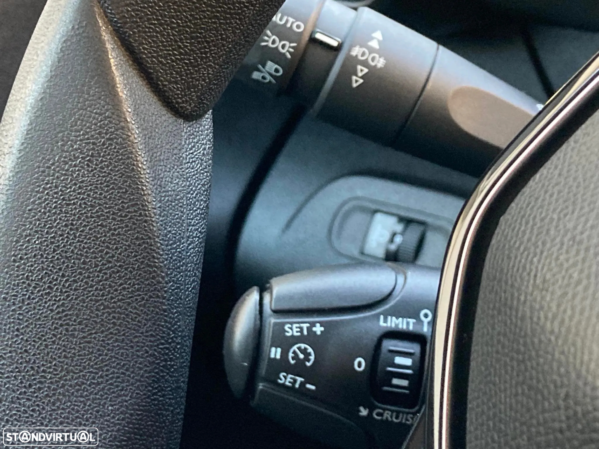 Peugeot Partner Premium Longa 1.5 BlueHDi 100cv - 13